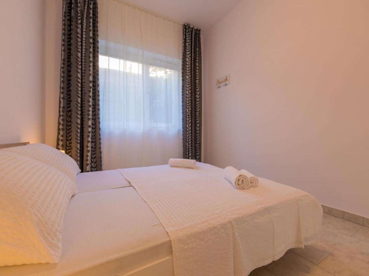 Apartment Duda Novi Vinodolski Eksteriør billede
